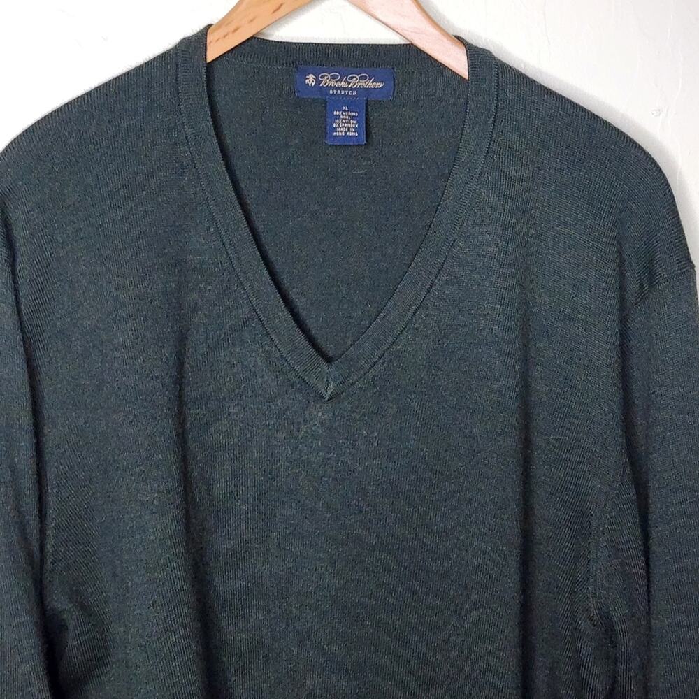 Brooks Brothers Green Wool V Neck Sweater Men's Size XL